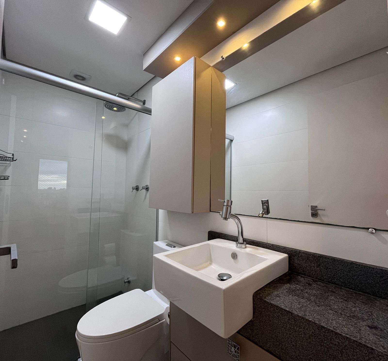 Apartamento mobiliado à venda Acqua Residence Club , Três Vendas - andar alto com sacada. - 11