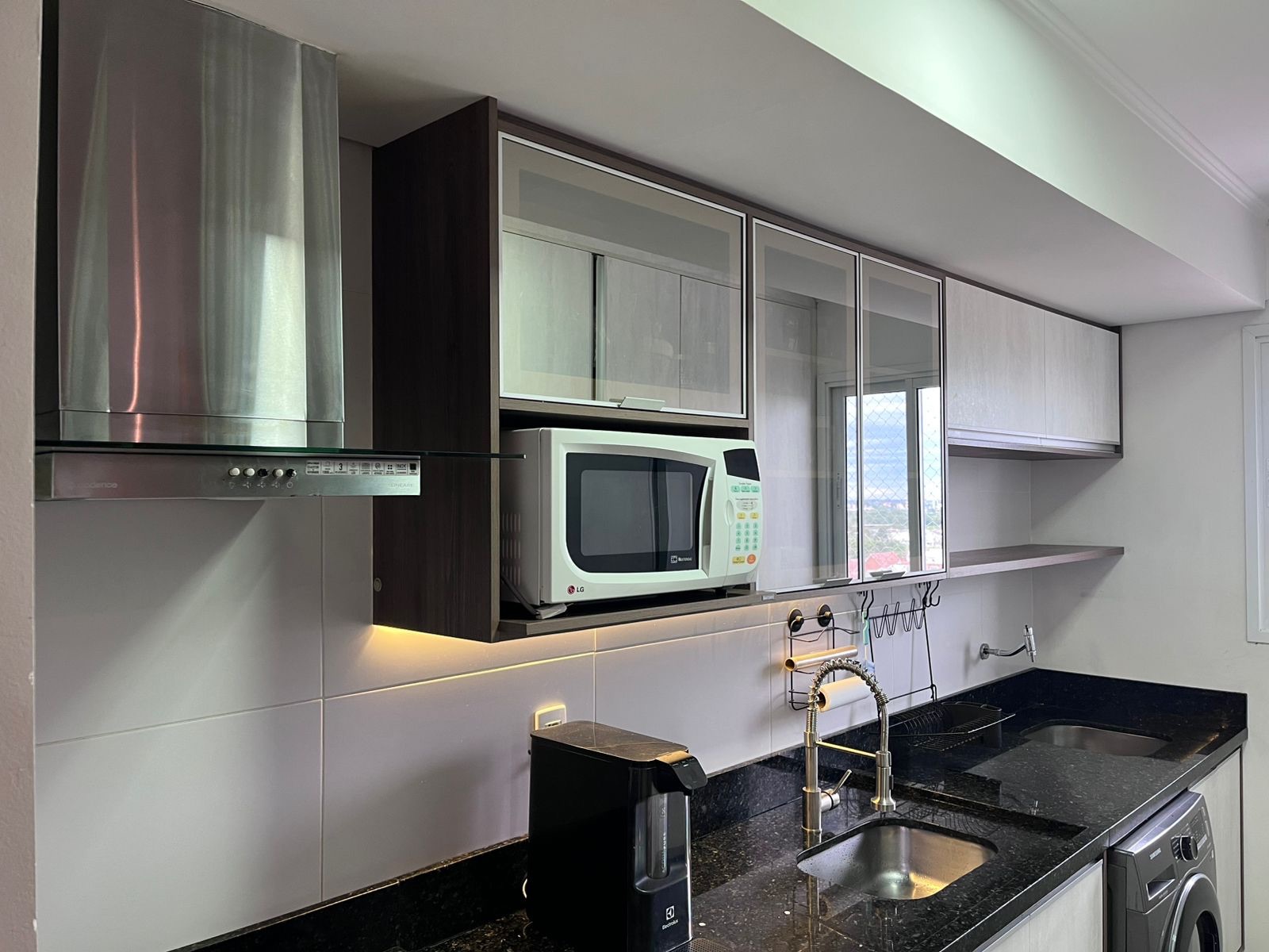 Apartamento mobiliado à venda Acqua Residence Club , Três Vendas - andar alto com sacada. - 10