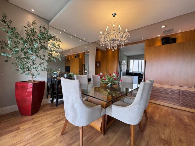Apartamento com 234m² 3 quartos e 4 banheiros, à venda, no bairro Gleba Palhano em Londrina
