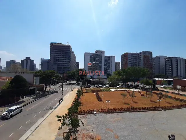 Apartamento 1 quarto e 1 banheiro, à venda ou para alugar, no bairro Indianópolis em São Paulo