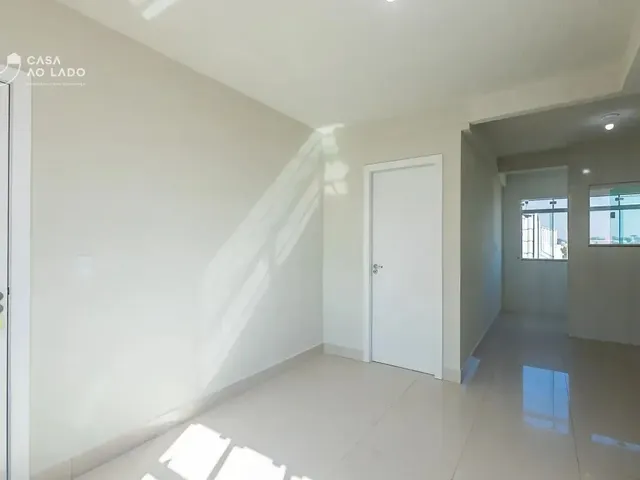 Apartamento 1 quarto e 1 banheiro, para alugar, no bairro Cajuru em Curitiba
