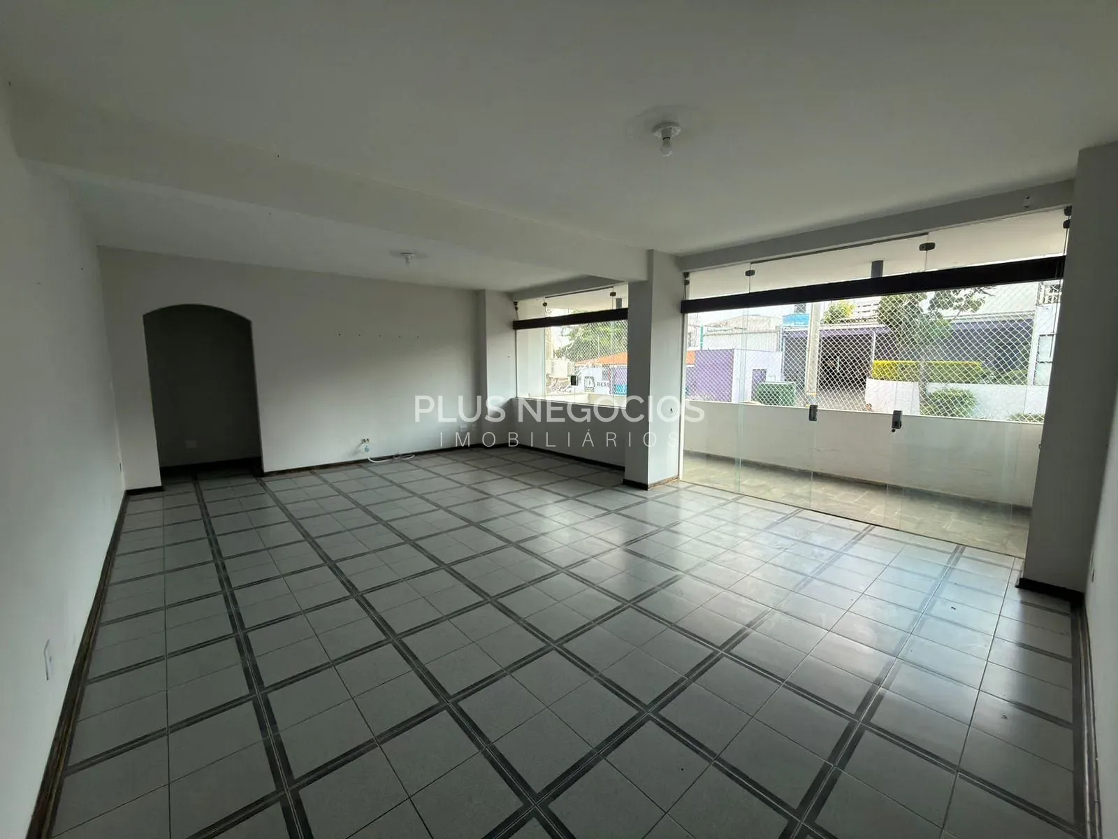 Apartamento, 4 quartos, 196 m² - Foto 2