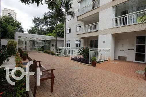 Apartamento com 81m² 3 quartos e 2 banheiros, à venda, no bairro Vila Isa em São Paulo