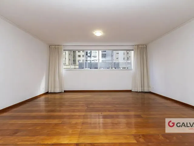 Apartamento 3 quartos e 2 banheiros, para alugar, no bairro Água Verde em Curitiba