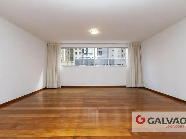 Apartamento 3 quartos e 2 banheiros, para alugar, no bairro Água Verde em Curitiba