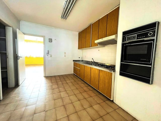 Foto do Apartamento - Apartamento no Bairro Paraíso com 2 dormitórios com armários + 1 Quarto auxiliar, 1 vaga de garagem, gerador e Portaria 24 hs | Miani Imóveis
