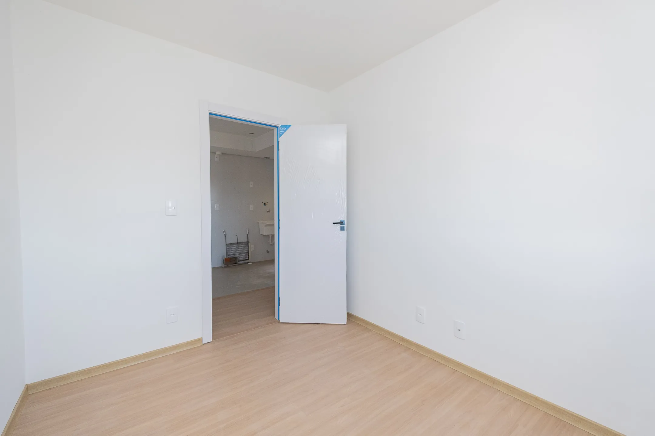 Apartamento de 2 dormitórios para locação no bairro Fragata em Pelotas RS com ótima localização, conforto e praticidade no dia a dia - 8