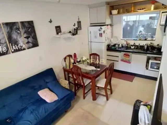 Sobrado 2 quartos e 3 banheiros, à venda, no bairro Morretes em Itapema