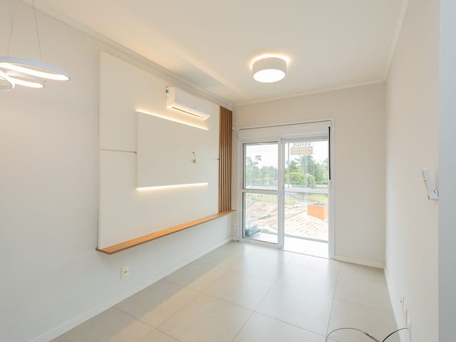 Apartamento com 98m² 2 quartos e 1 banheiro, à venda, no bairro Areal em Pelotas