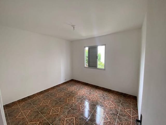 Apartamento 2 quartos e 1 banheiro, à venda, no bairro Jardim Rio das Pedras em Cotia