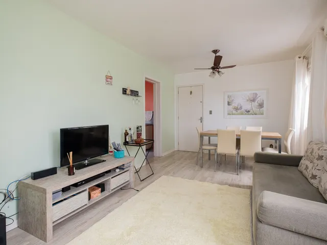 Apartamento com 54m² 1 quarto e 1 banheiro, para alugar, no bairro Centro em Pelotas