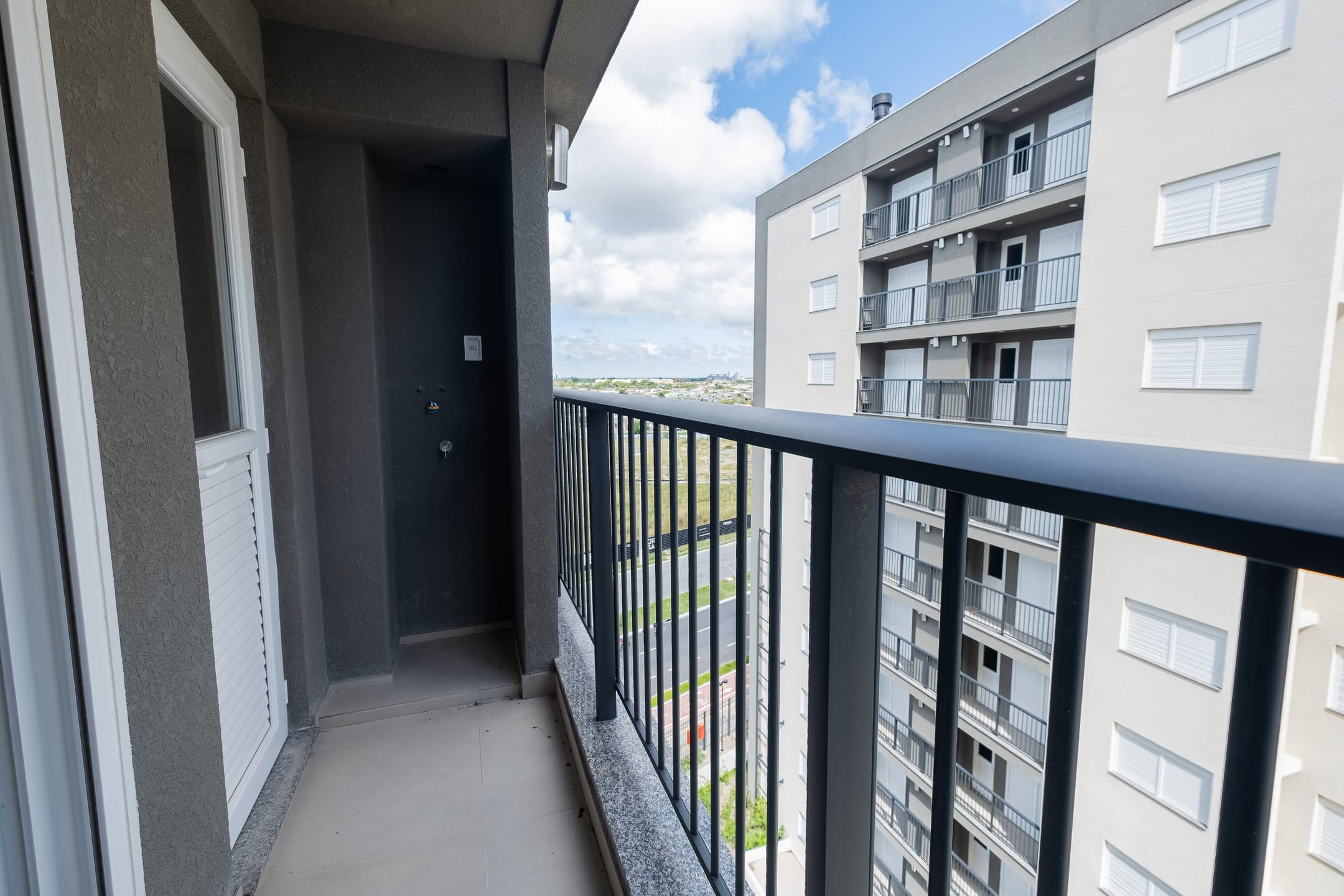 Apartamento de 2 dormitórios para aluguel no bairro São Gonçalo em Pelotas RS com ótima localização, conforto e excelente custo-benefício - 13