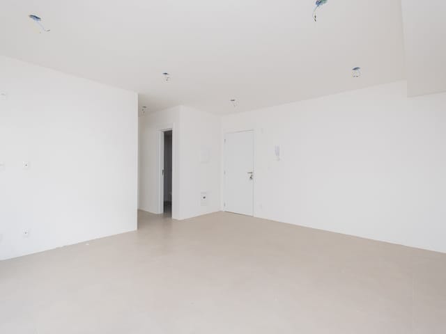 Apartamento com 72m² 2 quartos e 2 banheiros, para alugar, no bairro São Gonçalo em Pelotas