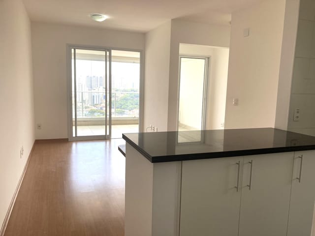 Foto do Apartamento - 2 dormitórios, sendo 01 suíte, office,  02 vagas, 75,51 m², varanda gourmet envidraçada, ao lado do metro Ana Rosa  para locação, Vila Mariana, São Paulo, SP | Paulista Imóveis.