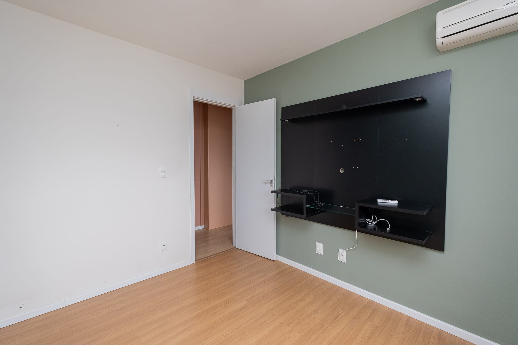 Apartamento semi mobiliado à venda no Acqua Parque Residence - 50 m², 2 quartos, móveis de alta qualidade, sacada e vaga. - 11