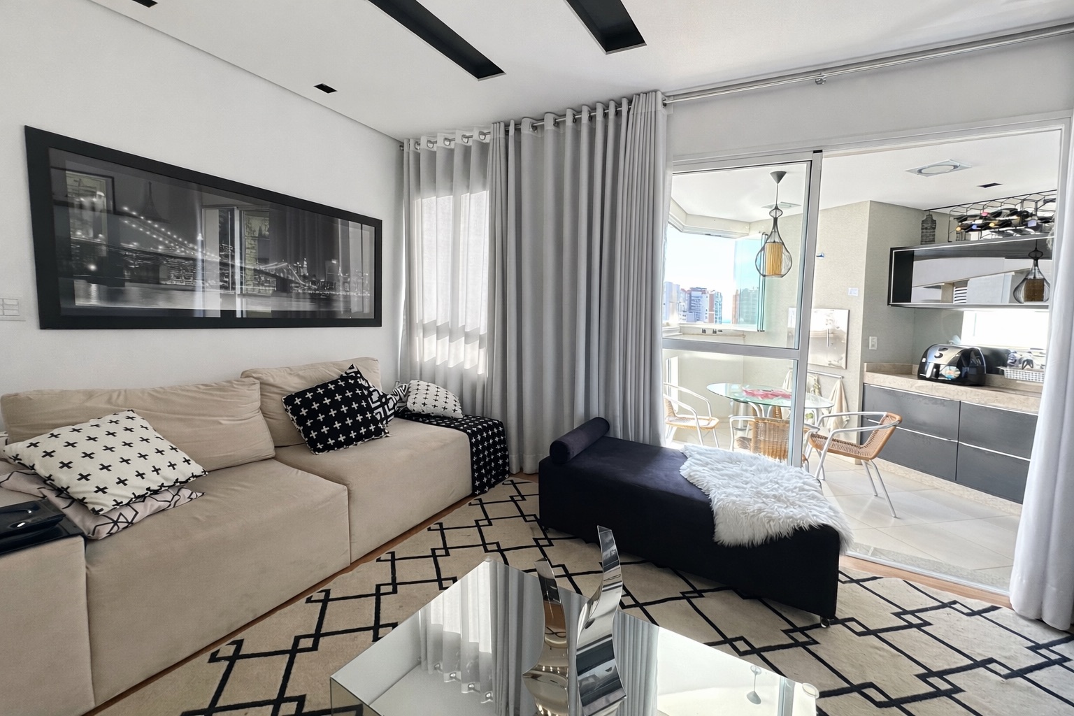 Apartamento, 2 quartos, 81 m² - Foto 1