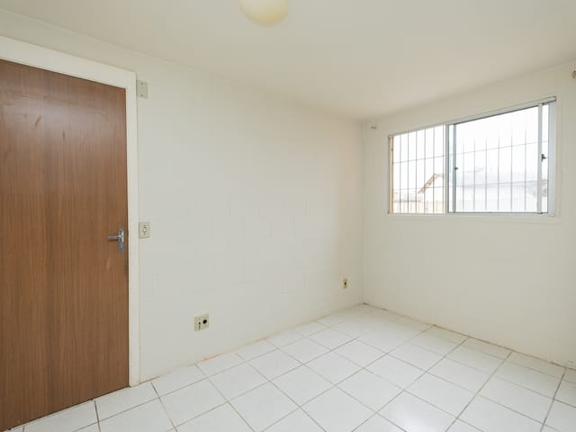 Apartamento 2 quartos e 1 banheiro, para alugar, no bairro São Gonçalo em Pelotas