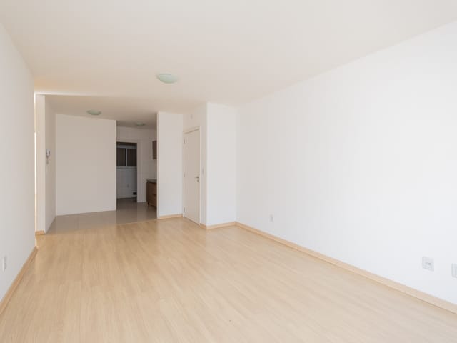 Apartamento com 132m² 3 quartos e 2 banheiros, à venda, no bairro Centro em Pelotas