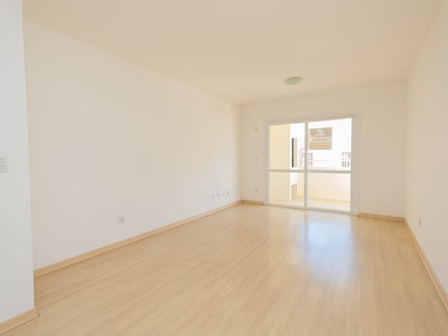 Apartamento com 132m² 3 quartos e 2 banheiros, à venda, no bairro Centro em Pelotas