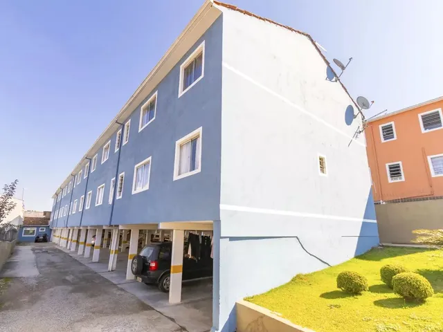 Apartamento 2 quartos e 1 banheiro, para alugar, no bairro Cajuru em Curitiba