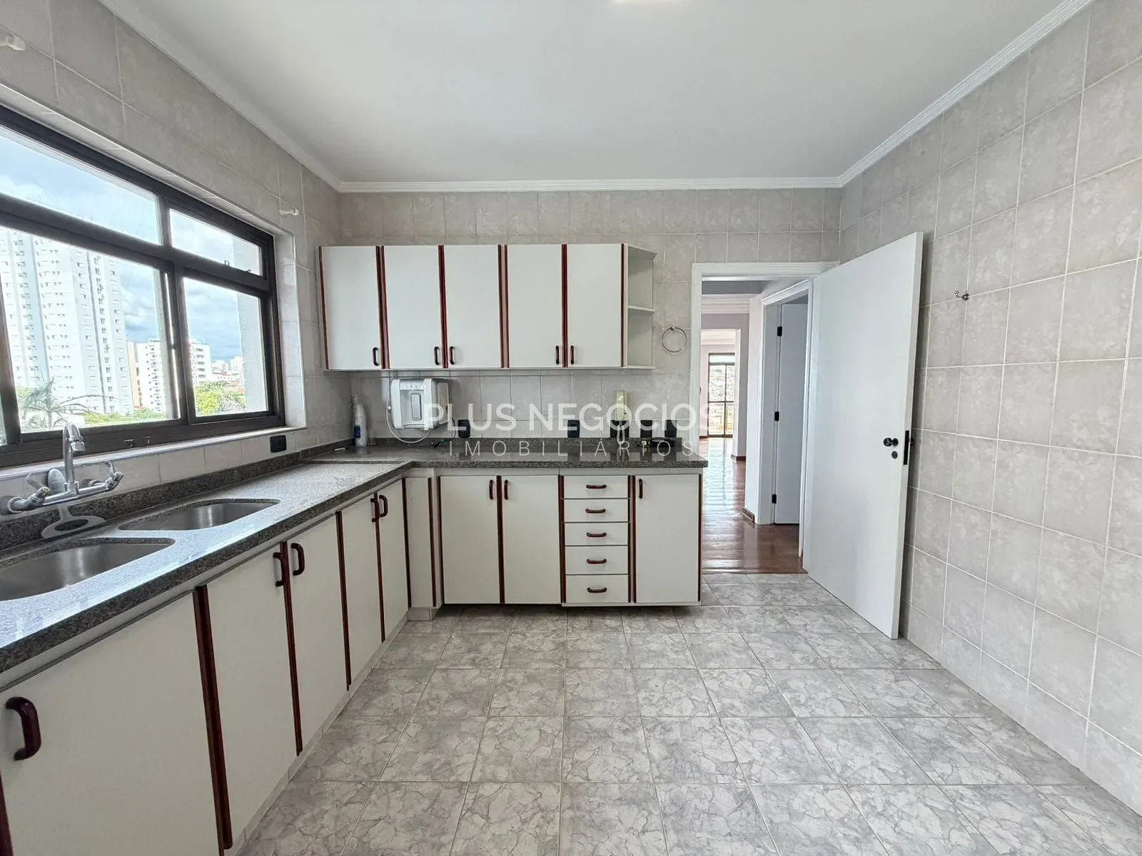 Apartamento, 3 quartos, 206 m² - Foto 24
