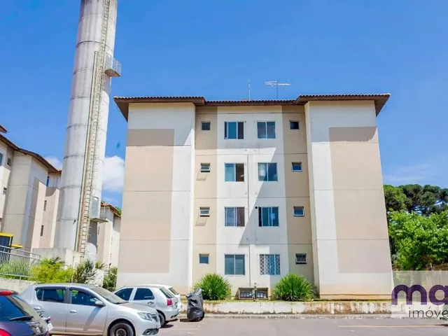 Apartamento 2 quartos e 1 banheiro, para alugar, no bairro Santa Cândida em Curitiba