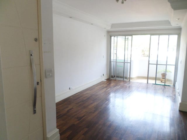 Foto do Apartamento - Apartamento em Perdizes, 80 m², 2 Dormitórios ( 1 suíte), 1 vaga , área de serviço com quarto e banheiro de serviço. Apenas 2 aptos por andar | Miani Imóveis