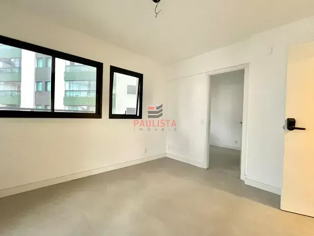 Apartamento 1 quarto e 1 banheiro, à venda, no bairro Chácara Inglesa em São Paulo