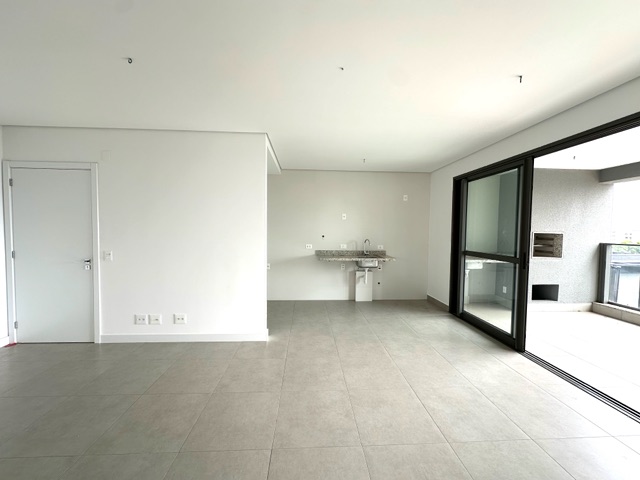 Apartamento com 182m² 2 quartos e 2 banheiros, à venda, no bairro Gleba Palhano em Londrina