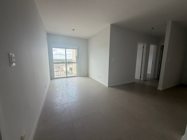 Apartamento com 50m² 2 quartos e 1 banheiro, à venda, no bairro Areal em Pelotas