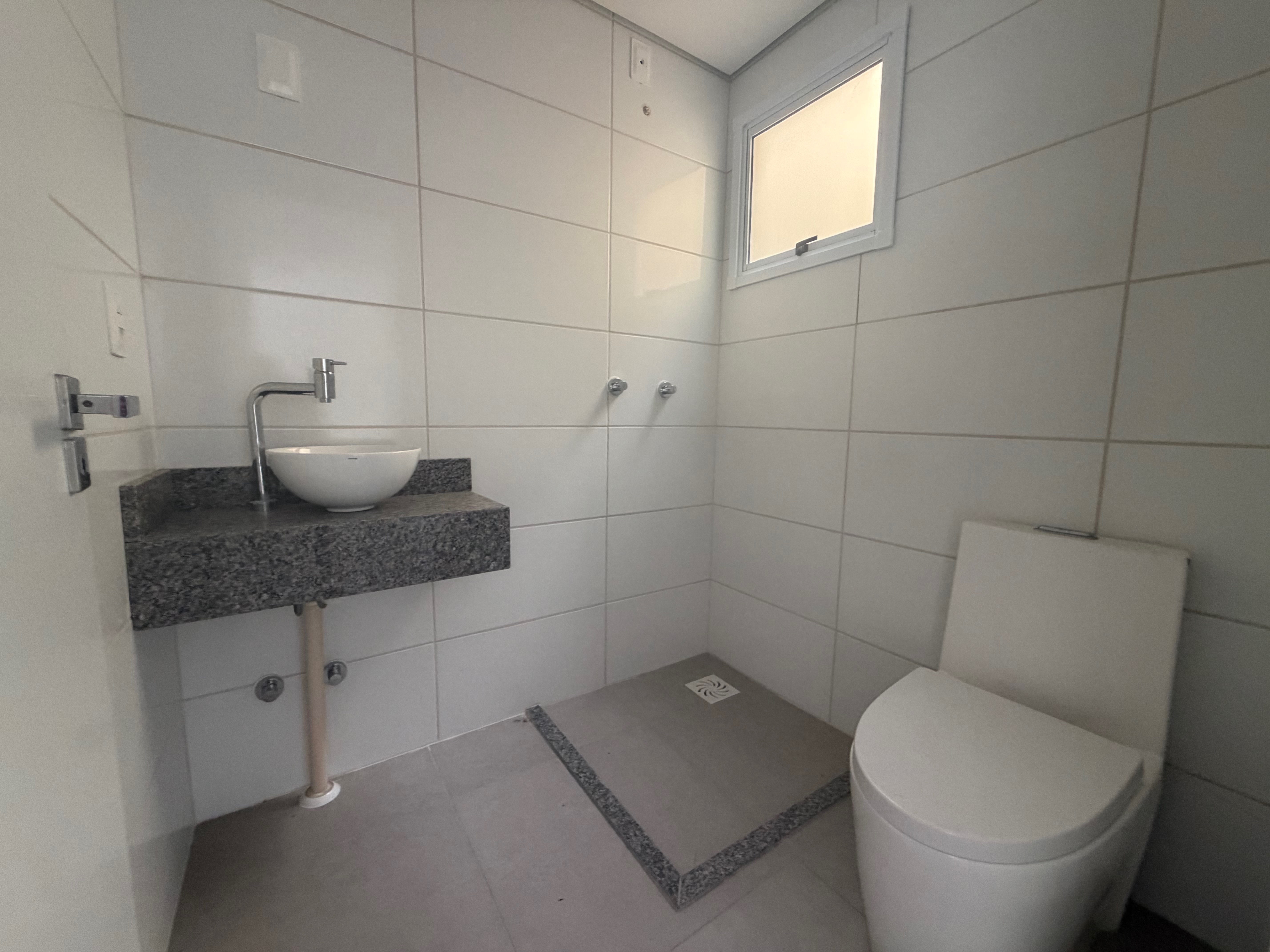 Apartamento à venda no Acqua Dunas, Areal - 50 m², 2 quartos, piso porcelanato e sacada com churrasqueira. - 10