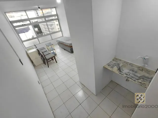 Kitnet para alugar, no bairro Centro em Curitiba