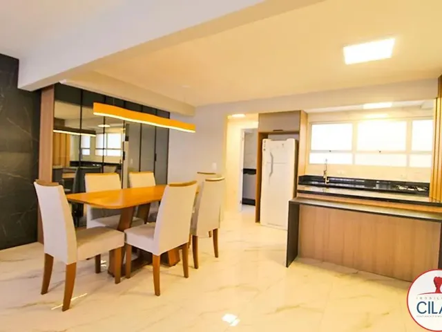 Apartamento 3 quartos e 1 banheiro, para alugar, no bairro Água Verde em Curitiba