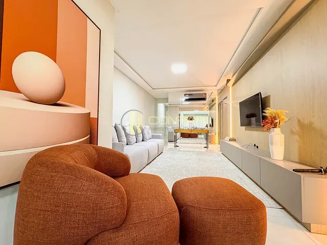 Apartamento 4 quartos e 5 banheiros, à venda, no bairro MEIA PRAIA em Itapema