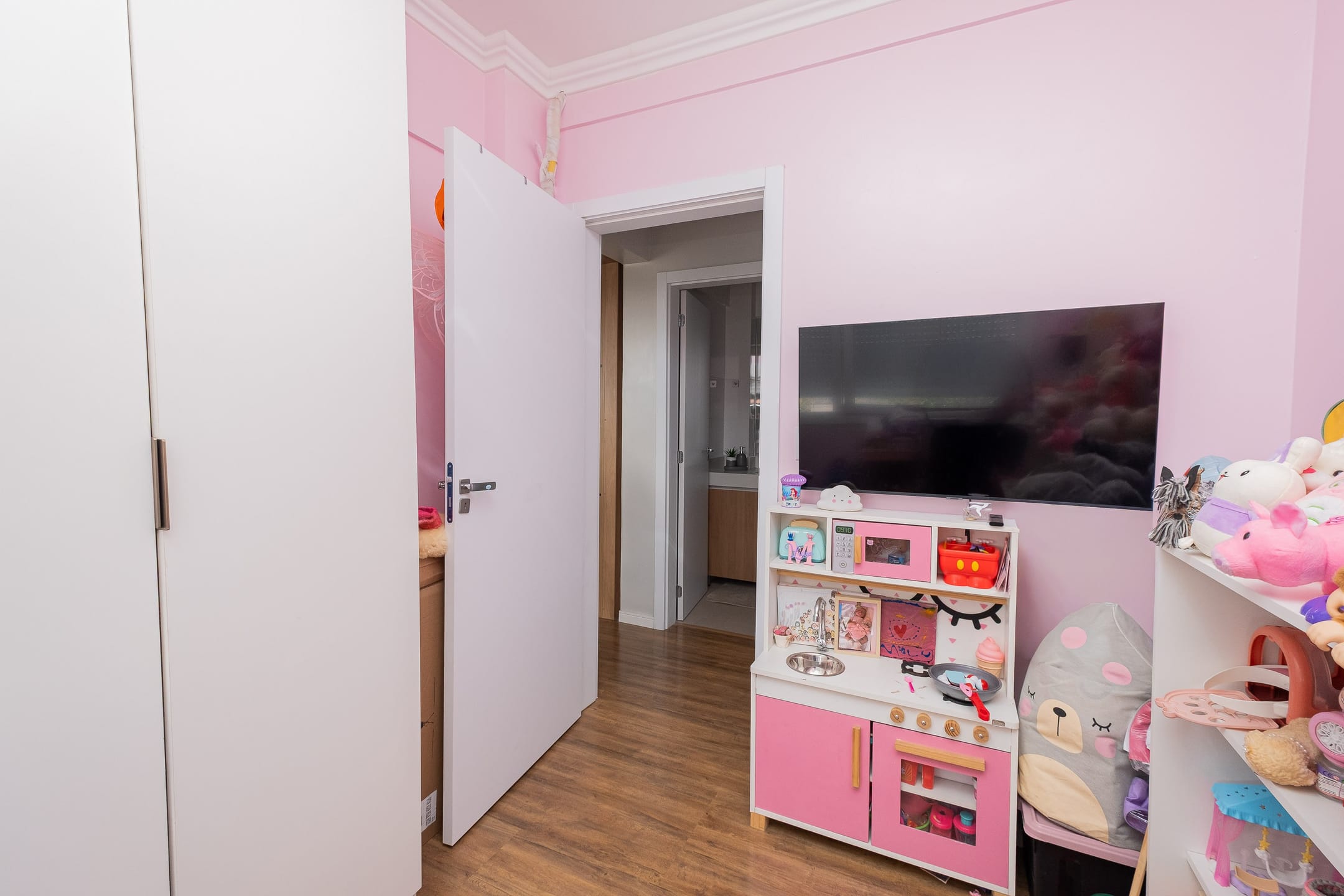 Apartamento semi mobiliado à venda no Solarium Araújo, Centro - 73 m², 2 quartos (sendo 1 suíte), churrasqueira e ótima posição solar. - 13