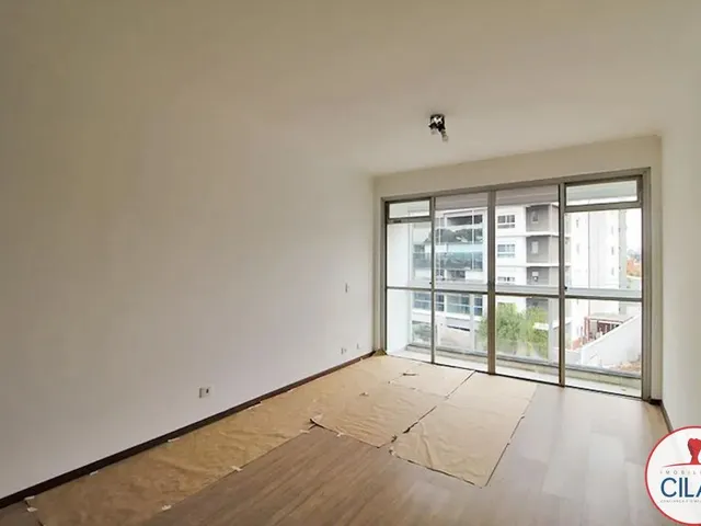 Apartamento 3 quartos e 1 banheiro, para alugar, no bairro Ahú em Curitiba