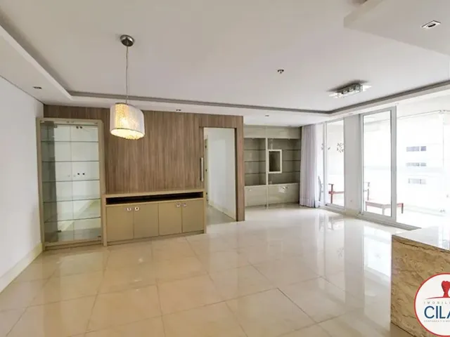 Apartamento 3 quartos e 1 banheiro, para alugar, no bairro Portão em Curitiba