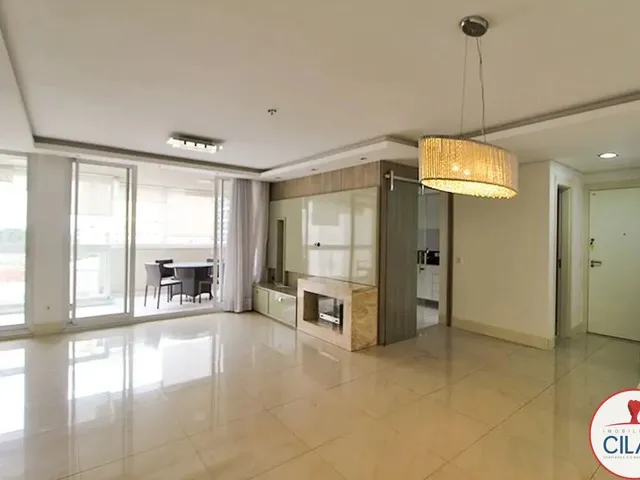 Apartamento 3 quartos e 1 banheiro, para alugar, no bairro Portão em Curitiba