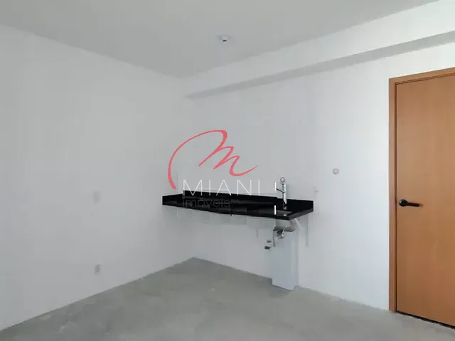 Apartamento com 31m² 1 quarto e 1 banheiro, à venda, no bairro Pinheiros em São Paulo
