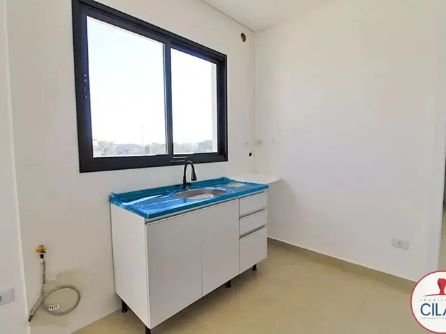 Apartamento 1 quarto e 1 banheiro, para alugar, no bairro Cajuru em Curitiba