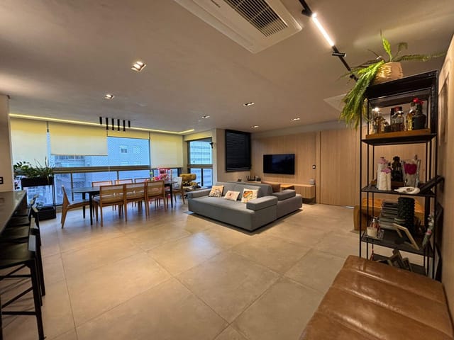 Foto do Apartamento - 03 stes, 02 vagas demarcadas, condomínio com ponto de abastecimento de veiculo elétrico, 141 m²,  para locação, Vila Mariana, São Paulo, SP | Paulista Imóveis.