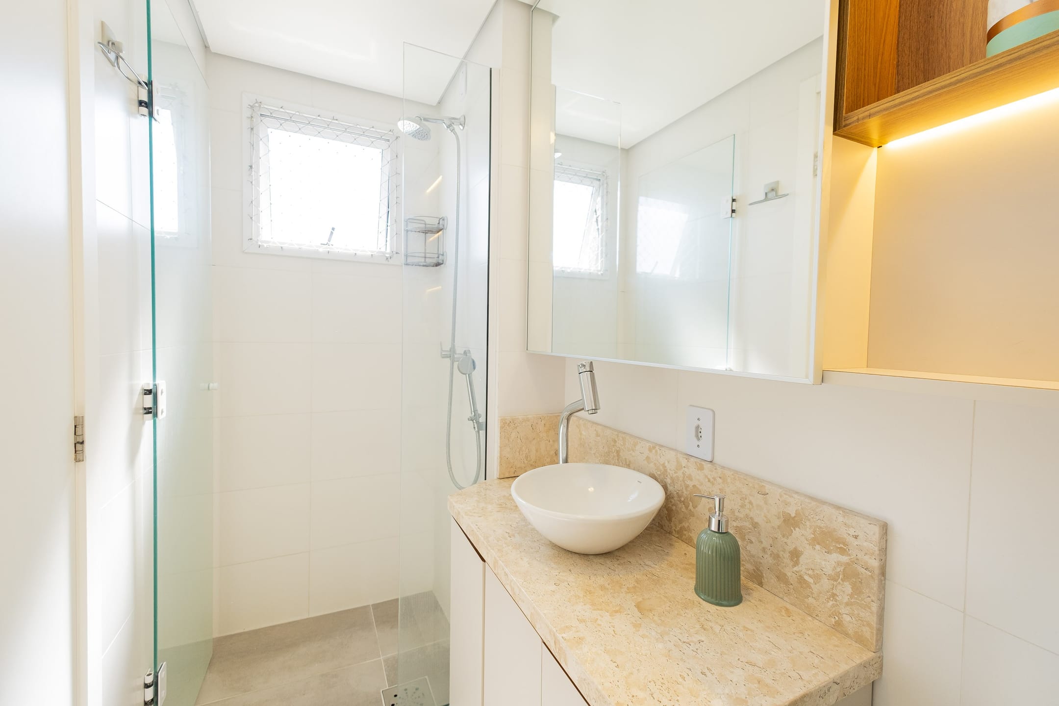 Apartamento semimobiliado à venda no Alta Vista, Centro - 72 m², 2 quartos (sendo 1 suíte), ampla sacada com churrasqueira e vista para o pôr do sol - 11