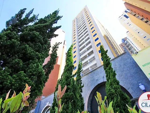 Apartamento 2 quartos e 1 banheiro, para alugar, no bairro Centro em Curitiba