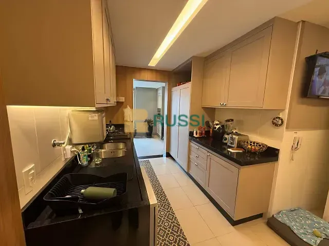 Apartamento 3 quartos e 4 banheiros, à venda, no bairro Vila Ema em São José dos Campos