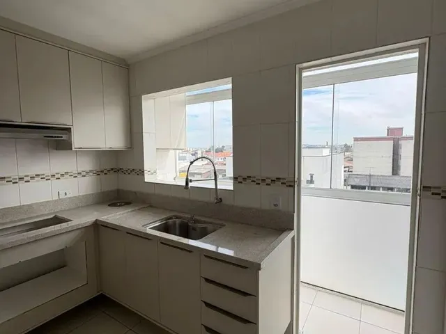 Apartamento 2 quartos e 1 banheiro, para alugar, no bairro Parque da Fonte em São José Dos Pinhais