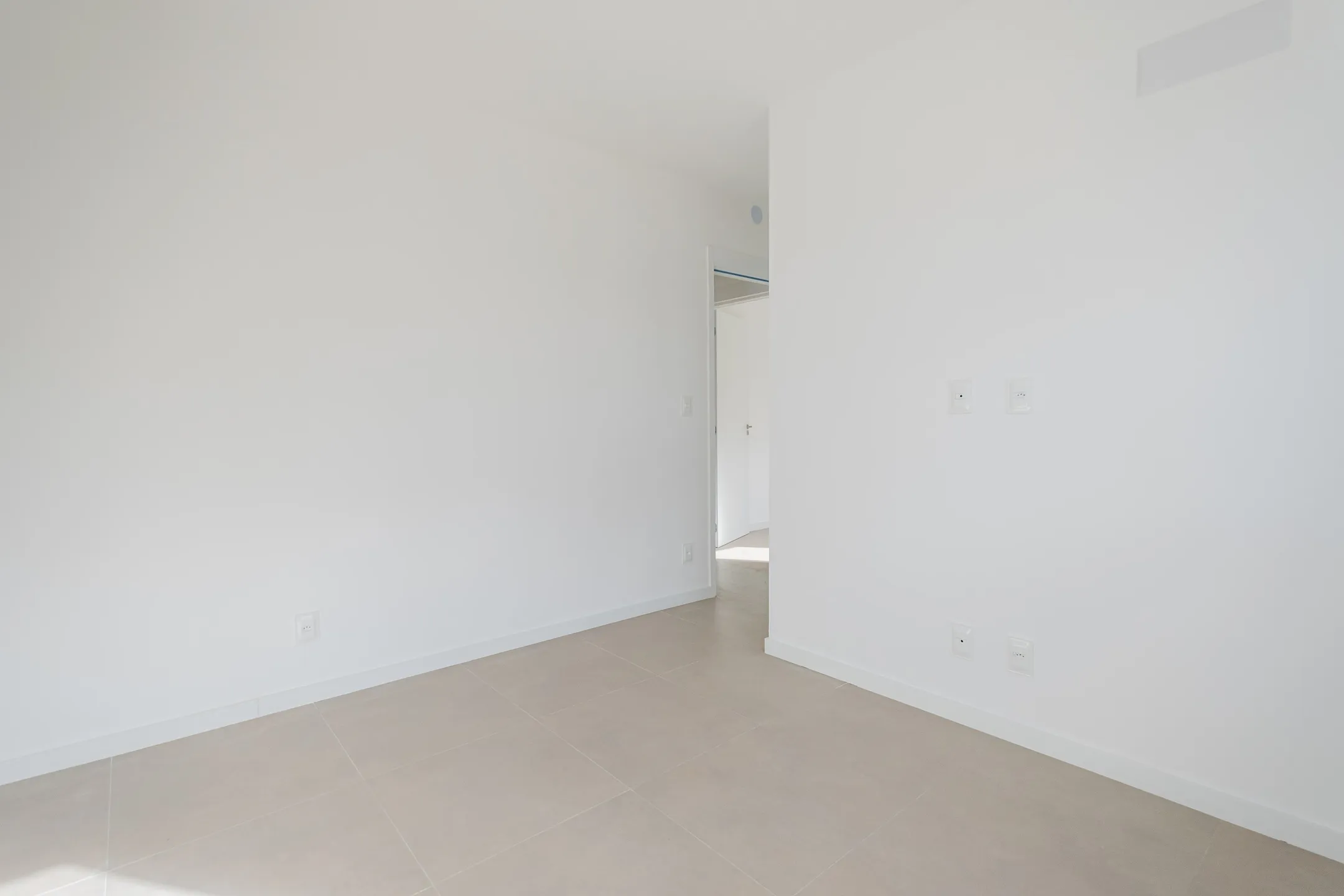 Apartamento de 3 quartos para aluguel no bairro São Gonçalo em Pelotas RS com ótima localização, conforto e excelente custo-benefício - 7