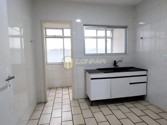 Apartamento 3 quartos e 2 banheiros, à venda, no bairro MEIA PRAIA em Itapema