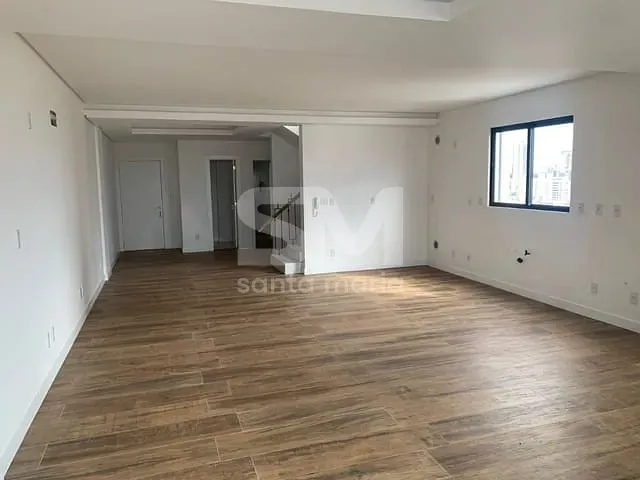 Apartamento com 305m² 4 quartos e 1 banheiro, para alugar, no bairro Centro em Chapecó