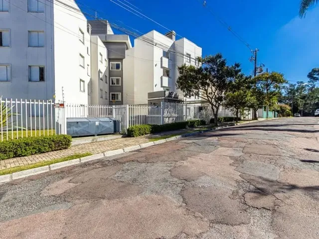 Apartamento 3 quartos e 1 banheiro, para alugar, no bairro Tingui em Curitiba