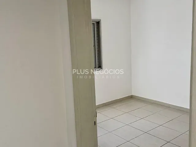 Apartamento com 68m² 2 quartos e 1 banheiro, para alugar, no bairro Parque Três Meninos em Sorocaba